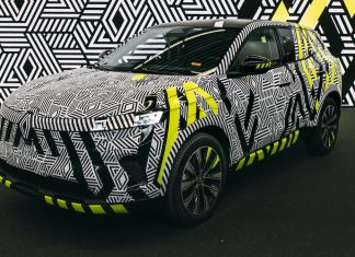 Nouveau Renault Austral dévoile plus de détails ! RENAULT AUSTRAL