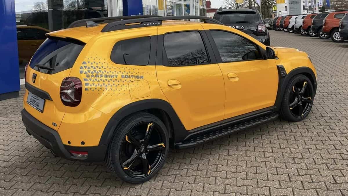 Dacia Duster Gets A Low-Ride Sporty Makeover With CarPoint Yellow