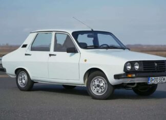 DACIA : une 1310 parcourt la célèbre Route 66 ! DACIA